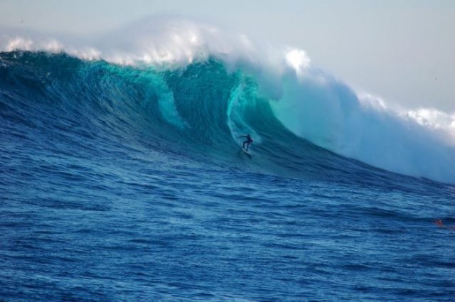 giant_waves14